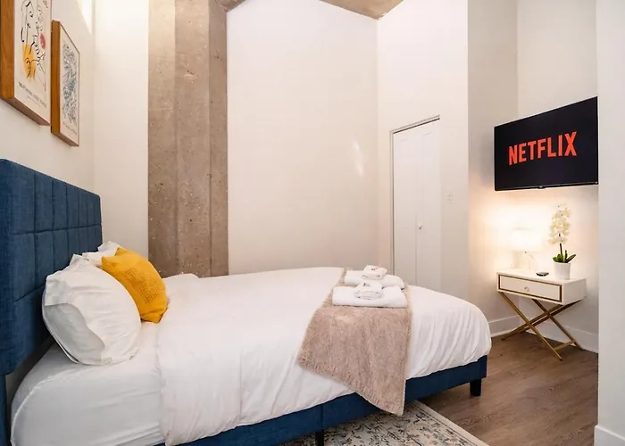 Appartement Mccormick Place Beautiful 2br With Optional Parking Sleeps Up To 8 Near Soldier Field, Grant Park And Lakefront Trail *